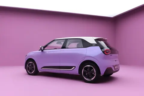 理性星愿还是细节控纳米01，人生第一台电车该选谁？